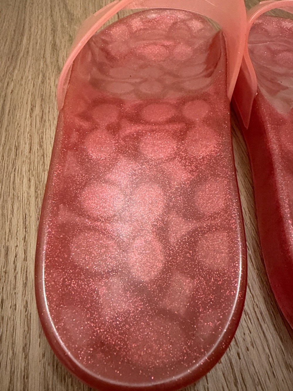 SUPER CUTE Coach Translucent Pink Logo Slide Sandals with Glitter Red Footbeds - Picture 3 of 5